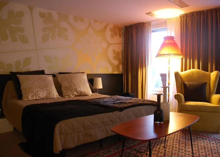 Avogaria 5 Rooms